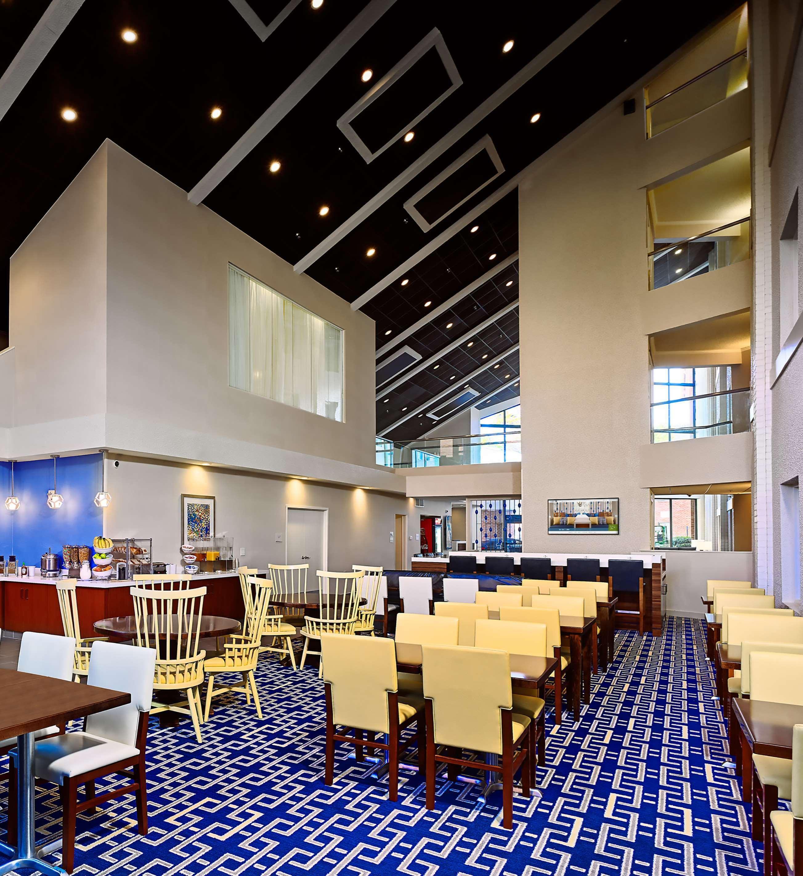 Sonesta Simply Suites Memphis East Poplar Pike Kültér fotó