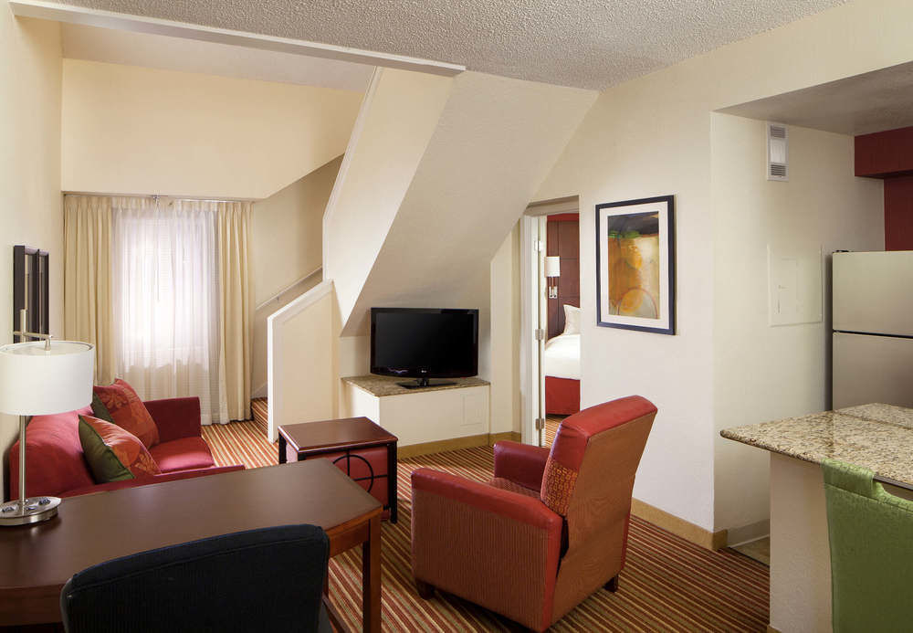 Sonesta Simply Suites Memphis East Poplar Pike Kültér fotó
