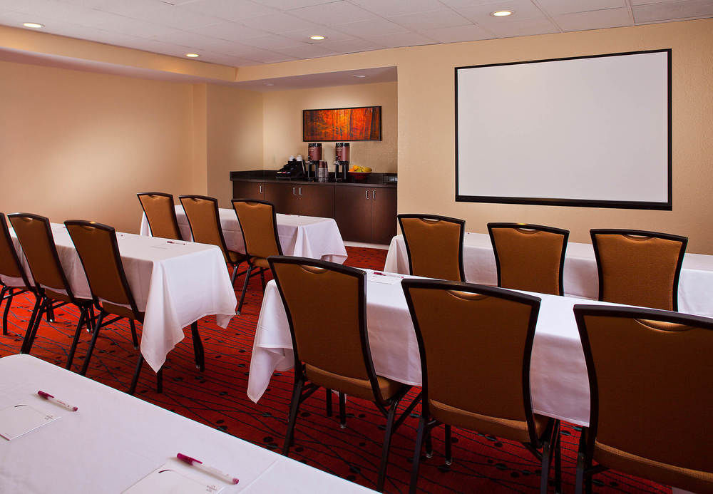 Sonesta Simply Suites Memphis East Poplar Pike Kültér fotó